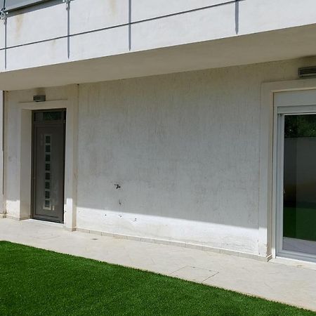 Gianni & Sophia Airport House Apartment Artemida  Exterior foto